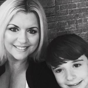 Meet your Posher, True